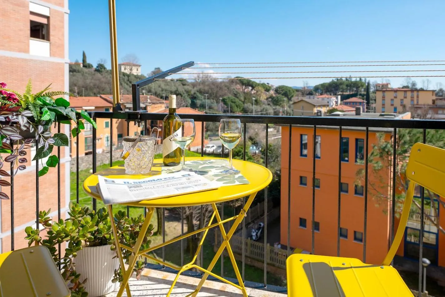 Appartamento Con Parcheggio Vicino Alla Stazione E Centro La Spezia