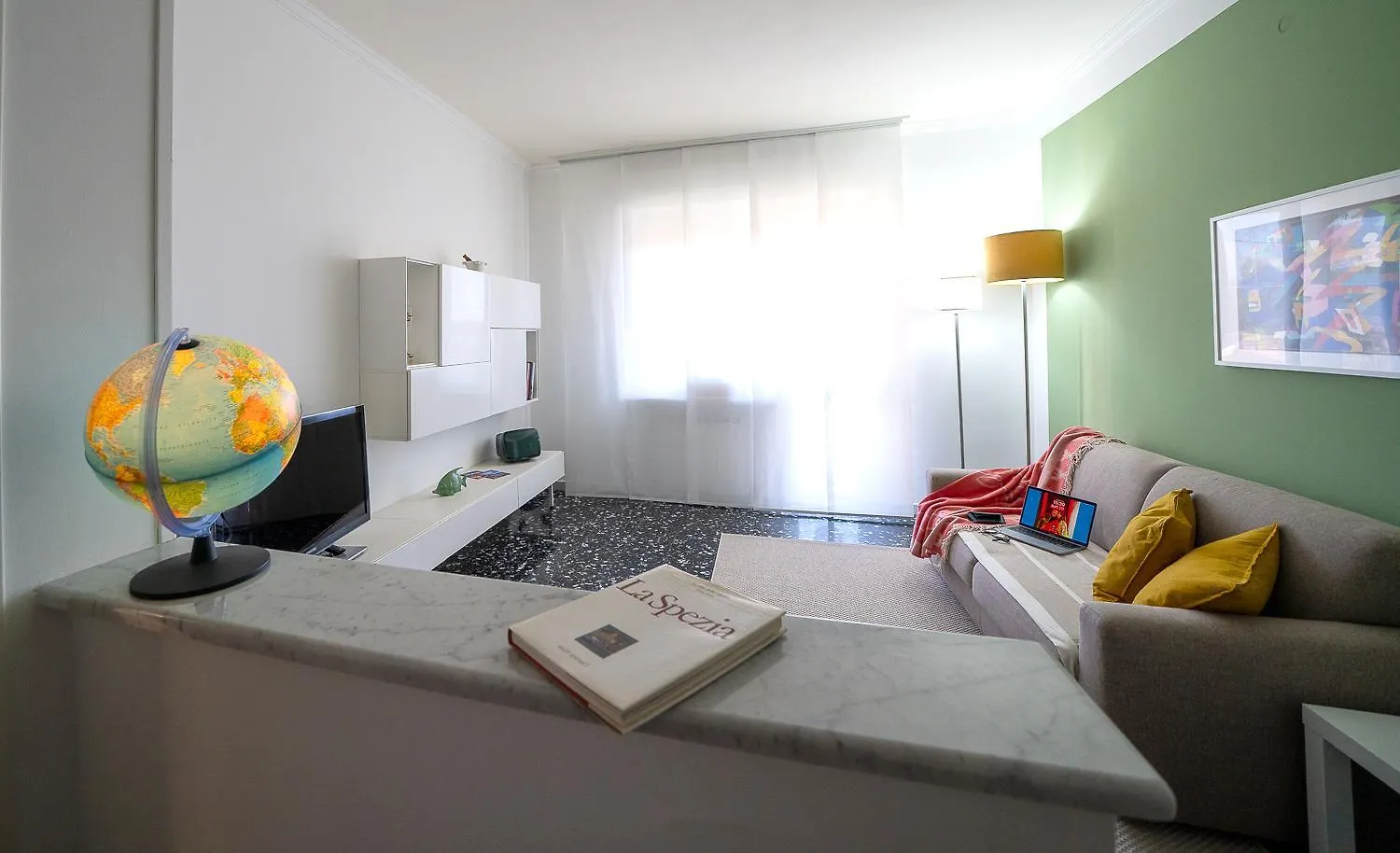 Appartamento Con Parcheggio Vicino Alla Stazione E Centro La Spezia Apartment